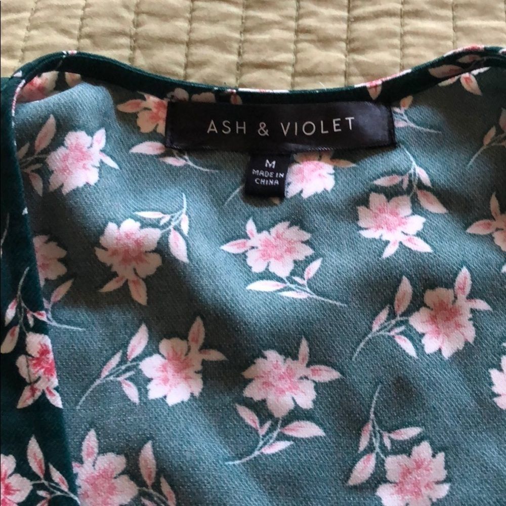 Ash & Violet blouse - Picture 3 of 3